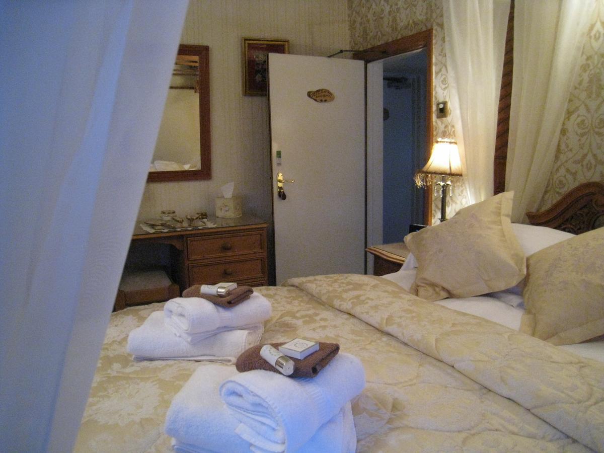 Rosebud Cottage Guest House هاوورث المظهر الخارجي الصورة